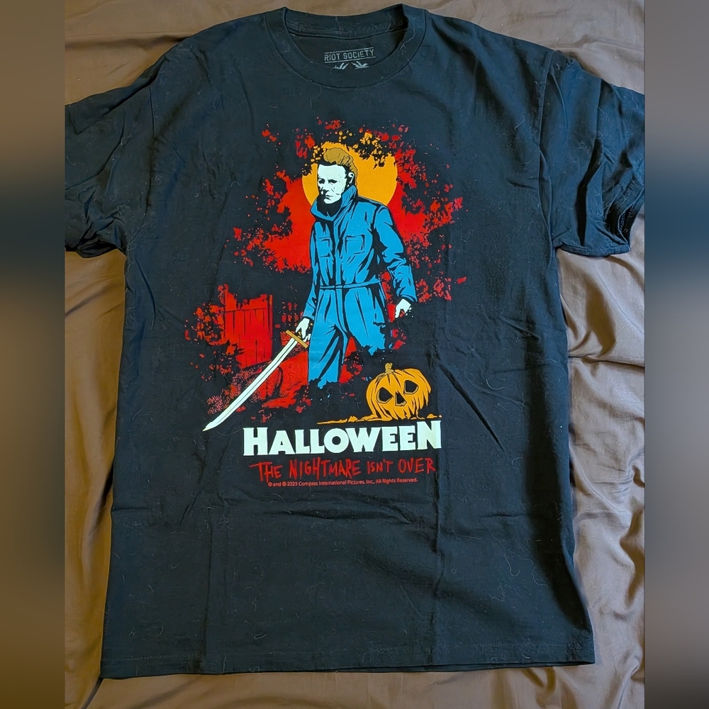 Riot Society/Pacsun black Halloween tee